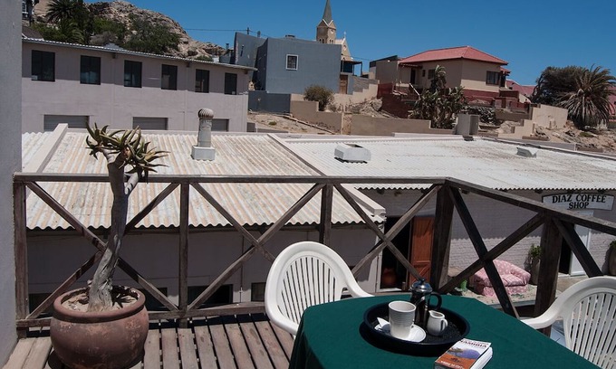Luderitz Apartment | Self Catering Apartment in Historic Building