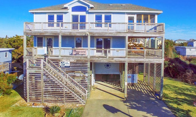 Salvo House | Oceanview - Dog Friendly, Pool, Hot Tub, Game Room
