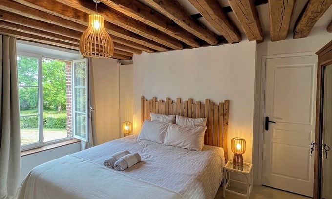 Saint-Antonin-de-Sommaire Hotel | Lodges de la Ferme de la Chaise