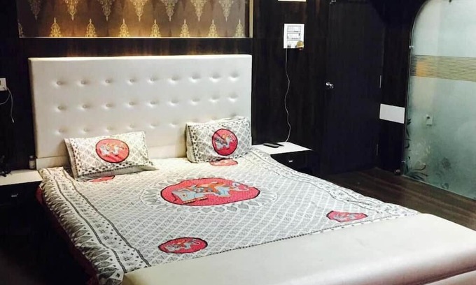 Sarangpur Hotel | HOTEL SHIV SADHNA
