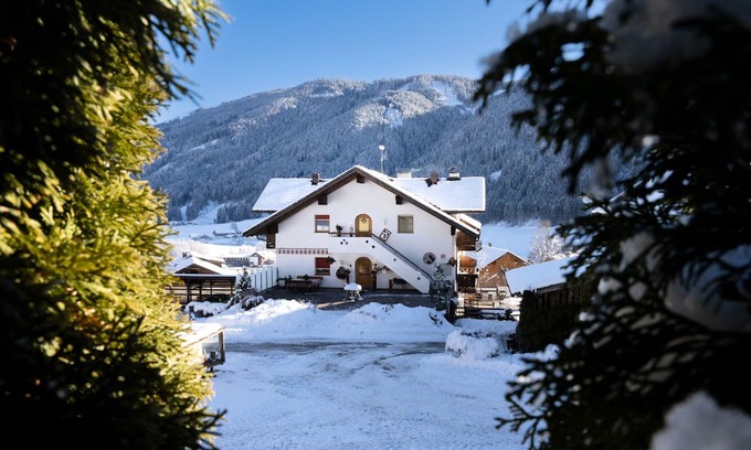 Valle San Silvestro Apartment | Farm Holiday at Binterhof – Experience Authentic South Tyrol