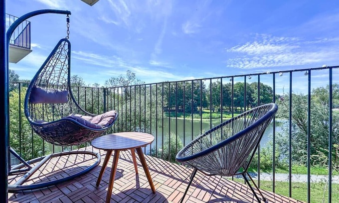 Klaipeda Apartment | Lakeview city center apartment