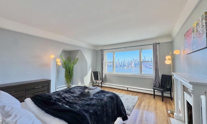 Weehawken Apartment | spacious 4 bed room VIEW NYC
