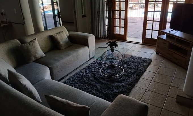 Mbabane Bed & Breakfast | The haven Guest house Ezulwini