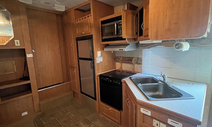 Jasper House | Cozy Camper at Rockwater Campground with all the amenities the campground offers