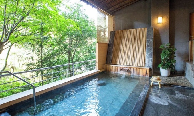 Gero Onsen House | Top floor special room Suihoutwo Japanesestyle /Gero Gifu