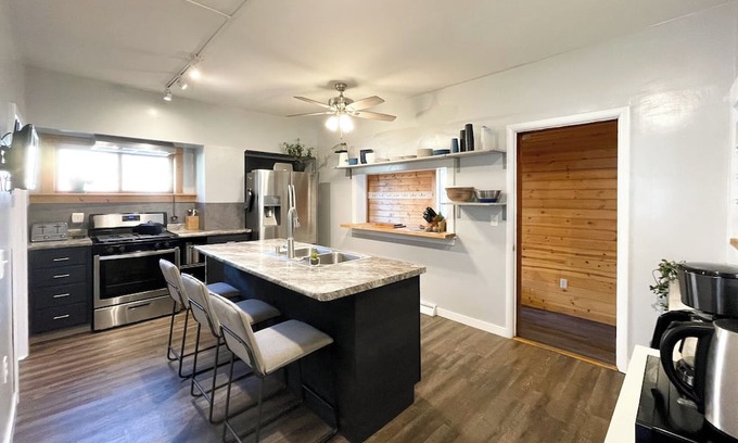 Washburn House | Up North Oasis