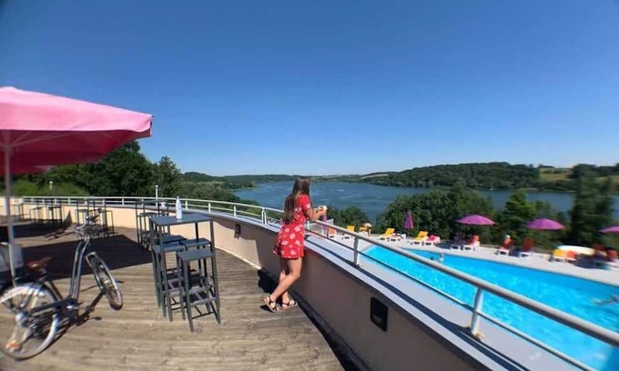 Peigney House | Camping 5 étoiles - Piscine - ccaaabd