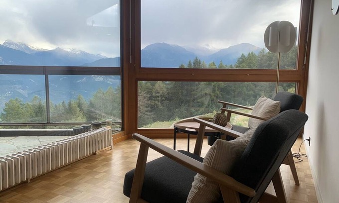 Randogne Apartment | Spacious 3-bedroom apartment in enchanting Crans-Montana with WiFi