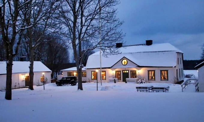 Tomta House | Lovely mansion in Grisslehamn