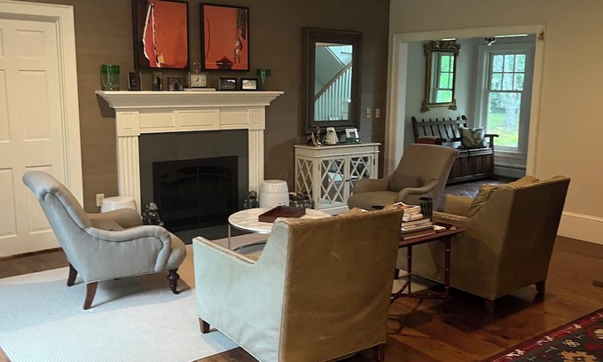 Hanover House | Delightful 5-bedroom house in downtown Hanover
