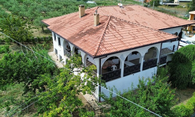 Monteodorisio Villa | Villa Nicol - Holiday Home/Short Term Rentals