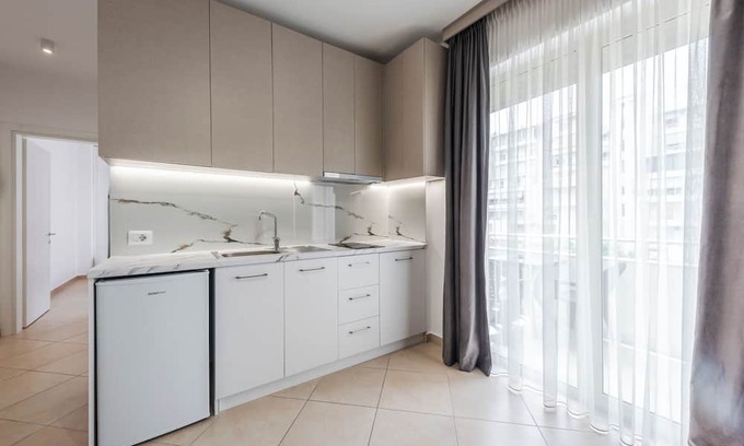 Durres Apartment | Glam Apartment 8
