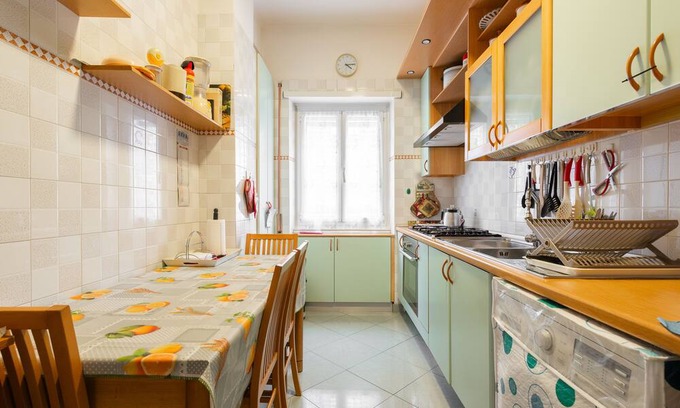 Pigneto Apartment | 2-bedroom apartment in awesome Roma with AC, WiFi