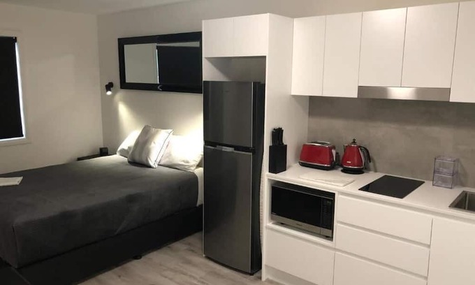 Adamstown Apartment | Studio Apartment Unit