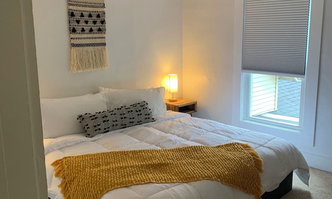 Morrisville Condo | Stowe Lofts-Cozy 2-bedroom condo, peaceful on the Stowe/Morristown line WiFi, AC