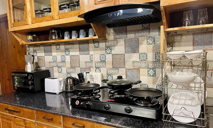 New Manali House | The Oak Hurst Manali
