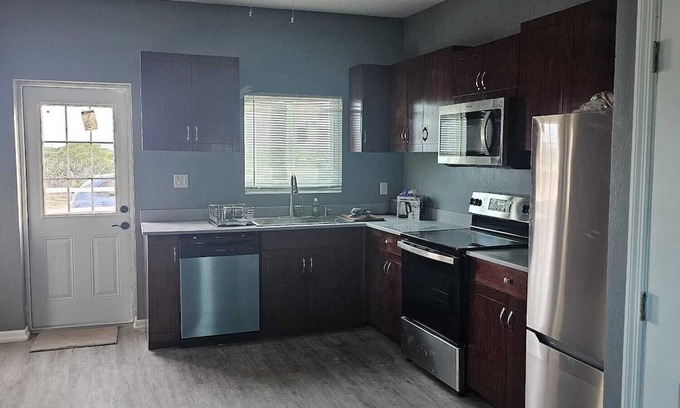 Cockburn Town House | Private 2-bedroom 2-bathroom secure duplex in Grand Turk