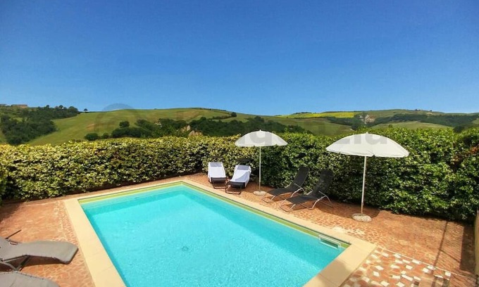 Bollano House | Holiday house with private pool