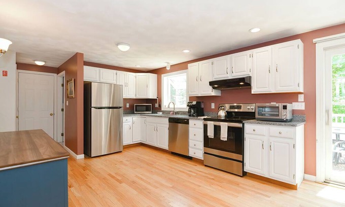 Rockport House | Twin Light Terrace: Find true relaxation in Rockport
