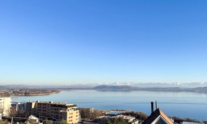 Neuchatel Apartment | Holiday apartment Neuchâtel for 2 - 4 persons with 2 bedrooms - Penthouse holiday apartment