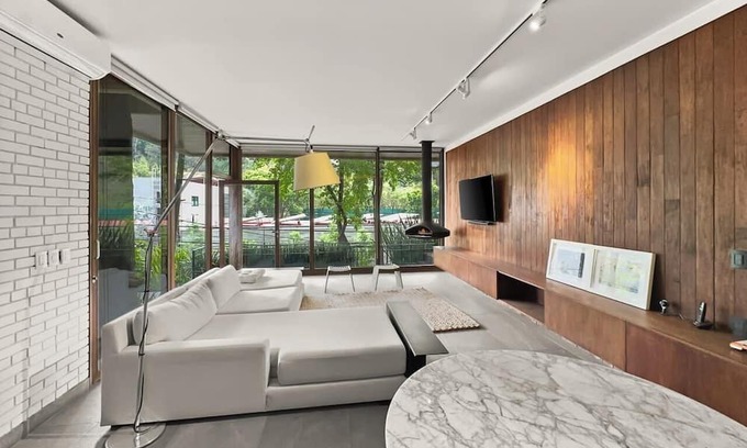 Bosques de las Lomas House | Chic 2BR Luxury house in Reforma de Lomas
