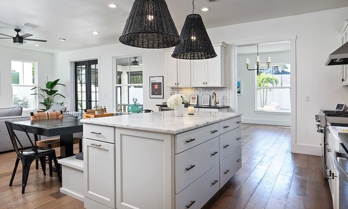 Winter Park House | Coastal Chic Custom Winter Park Pool Home, 4400 total sqft of living space.