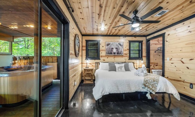 Broken Bow Cabin | Broken Road Hideaway in Hochatown/Broken Bow, OK