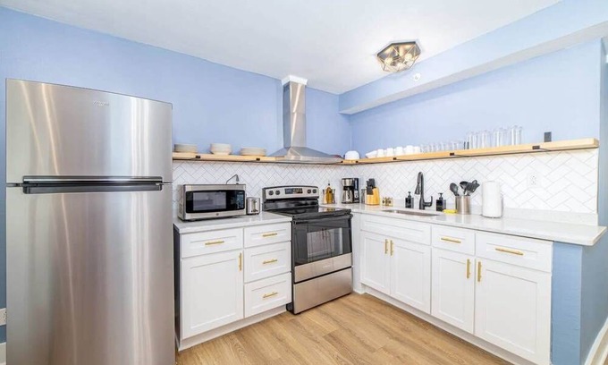 East Ocean View Apartment | **Brand New** OV Harborage Suites