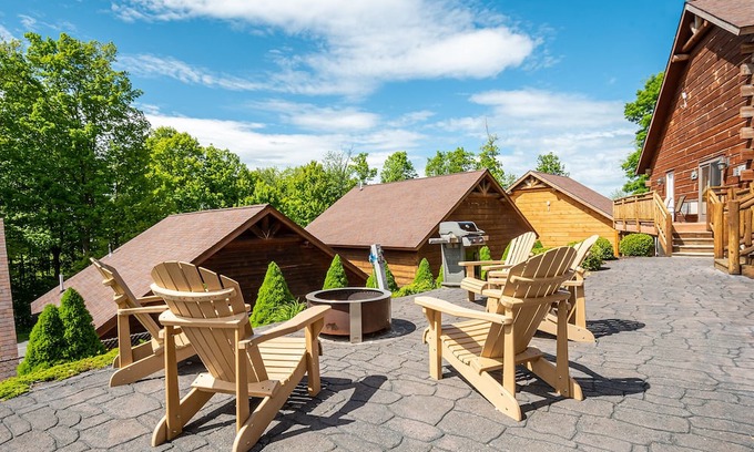 McHenry Cabin | Mountainside Cabin 51L