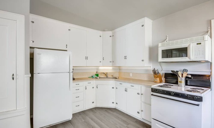 Central - Terry Apartment | Downtown Billings Retreat: Close to Shops & Eats!
