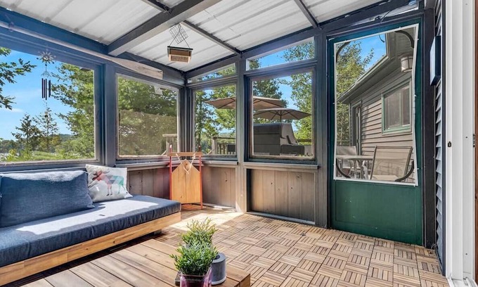 Algonquin Highlands House | Beach Lake Bliss Summ