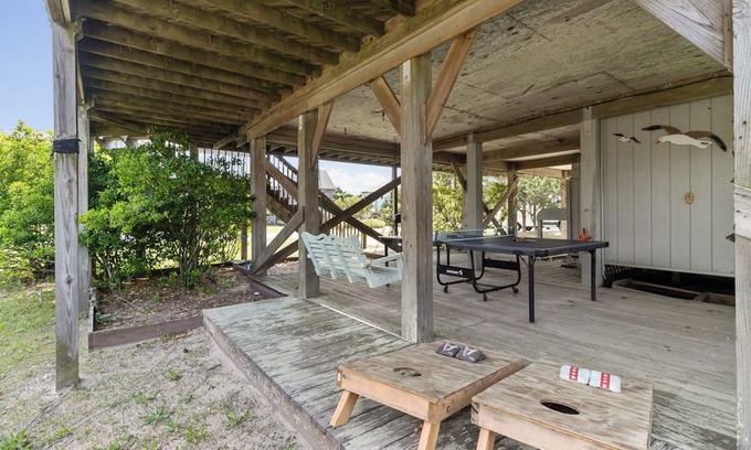 Salvo House | Enjoy a classic Hatteras Island beach cottage with a sun deck!