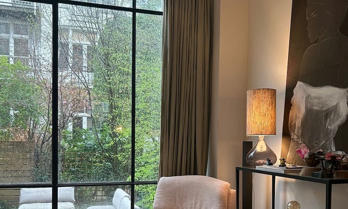 Oud-Zuid House | Luxurious city centre 5-star stay - at the Vondelpark