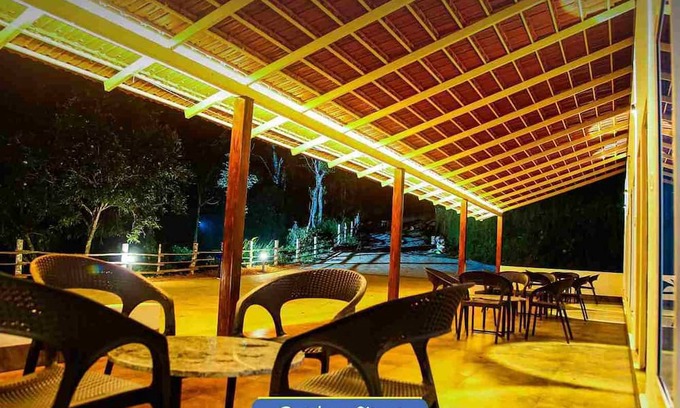 Sakleshpur Hotel | Lotus Lake Retreat