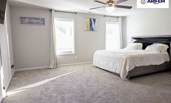 Church Street House | spanking Newly Built Home!