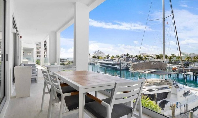 Nassau House | nThis luxury condo is perfect for group trips and is located in a Marina!