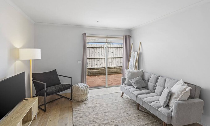 Corio Villa | Lovely Living - Relax in the Bellarine Peninsula