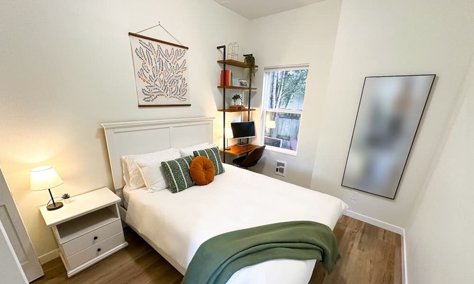 Orting Apartment | Small Town Luxuries
