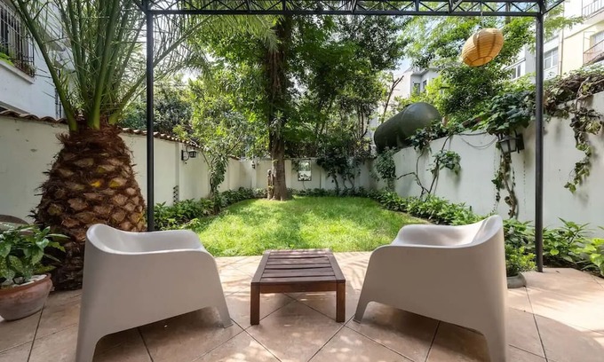 Cihangir Apartment | secret garden apartment in city center