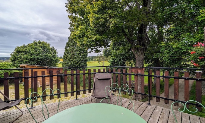 Saint-Romain-Lachalm Bed & Breakfast | Guestroom Saint-Romain-Lachalm, studio flat, 4 persons