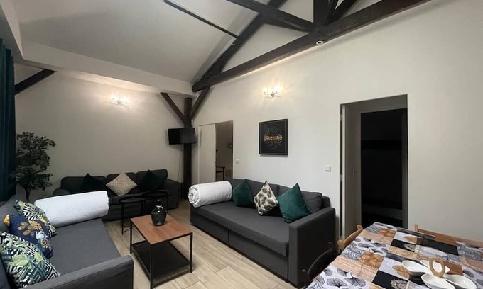 Bel-Air Nord Apartment | Best Cosy Loft Paris