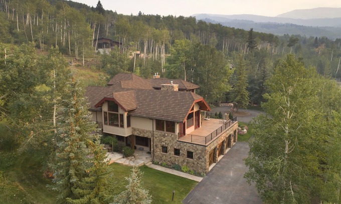 Snowmass Village House | Large Ski-in/Ski-out Snowmass Village Home
