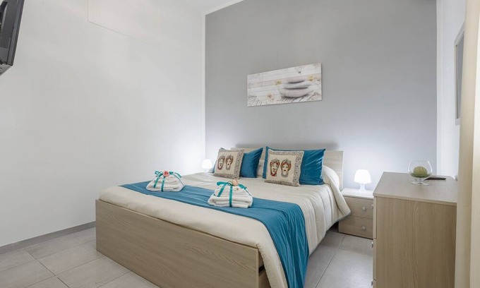Terrasini House | Holiday Home 'Ciuri D'amuri' with Air Conditioning