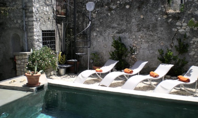 Sermoneta Villa | Sermoneta, Historic Stone Village House with Pool, in a Medieval Hill Town Close to Rome and Naples