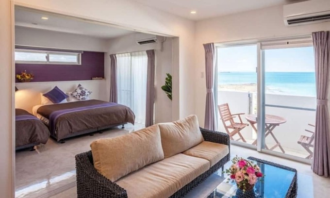 Itarashiki House | Sunrise Suite Capacity 15 people nonsmoking / Shimajiri-gun Okinawa