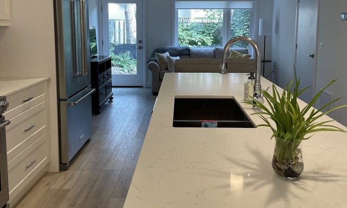Guelph House | 3 Bed, 3 Bath New Townhouse
