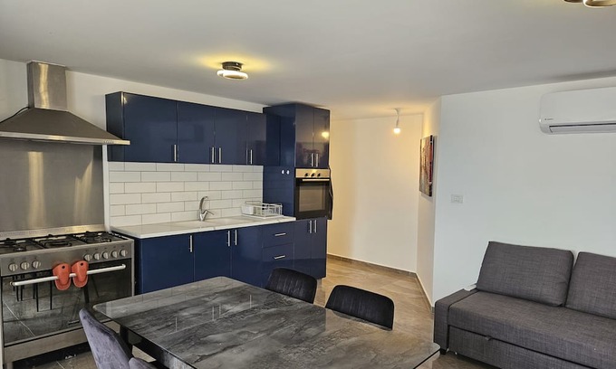 Al-Maghtas Apartment | Luxury 1 BR Apartment Near the Dead Sea