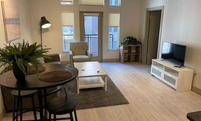 Ballpark Apartment | Furnished Executive One bedroom in the heart of Downtown Denver!