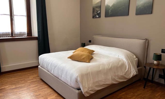 Volta Mantovana Bed & Breakfast | Stanza d'epoca (Volta Mantovana) Stanza in dimora two steps from Lake Garda